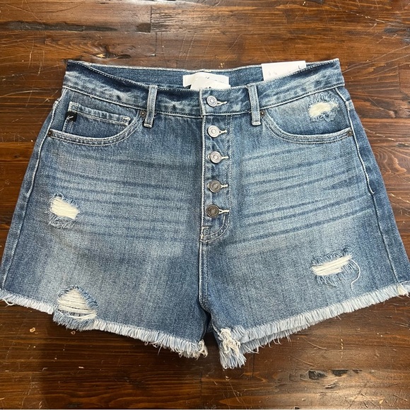 NWT KanCan Sofia Ultra High Rise Distressed Exposed Button Fly Shorts Sz Large - Picture 3 of 9